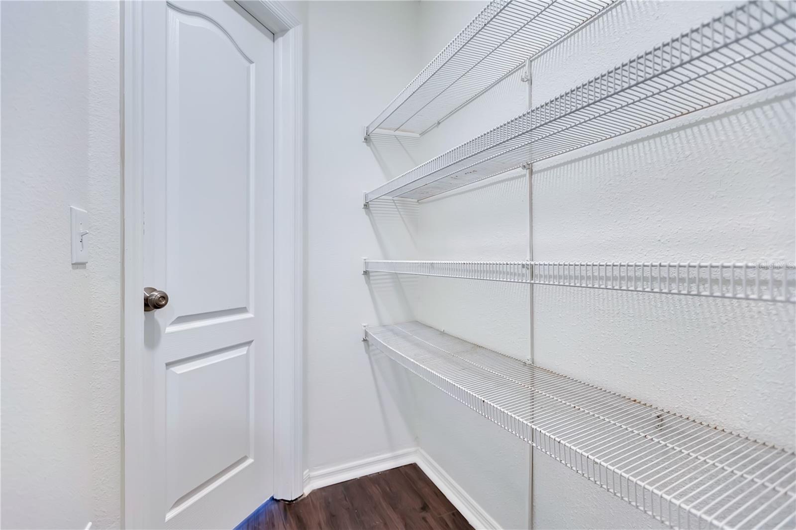 7415 OXFORD GARDEN CIR — photo 32