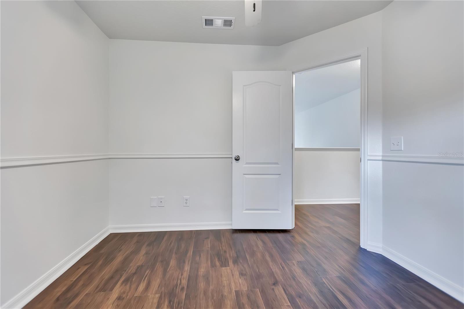 7415 OXFORD GARDEN CIR — photo 27