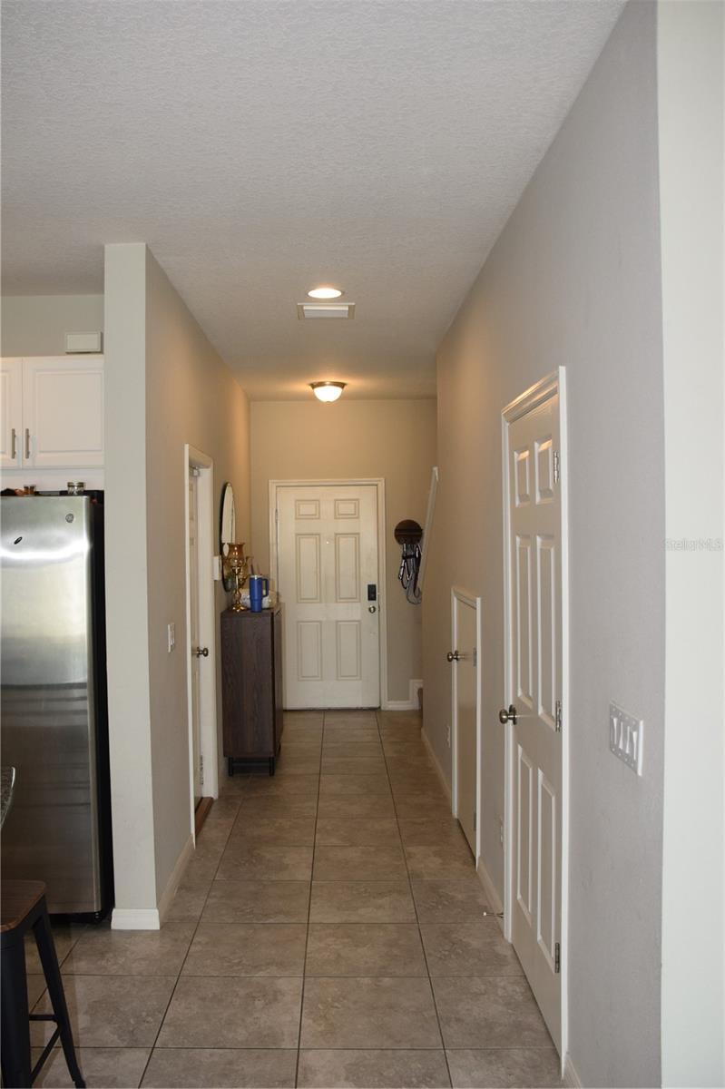 7043 SUMMER HOLLY PL — photo 8