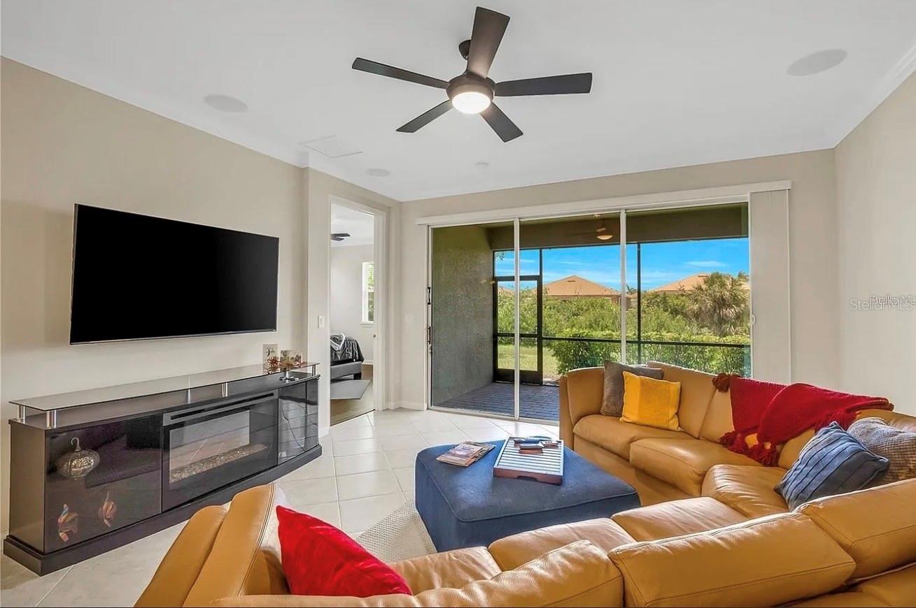 11780 TAPESTRY LN — photo 9