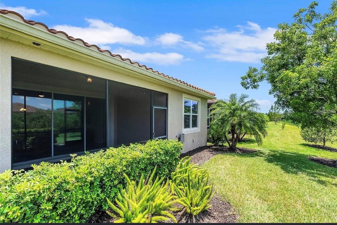 11780 TAPESTRY LN — photo 32