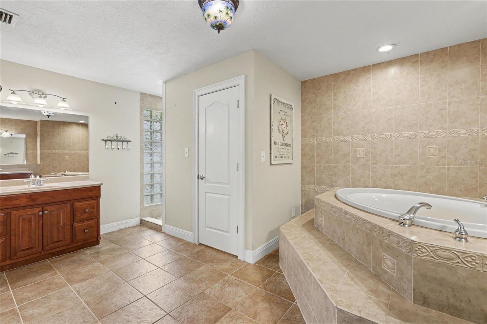1307 BRANTWOOD DR — photo 16