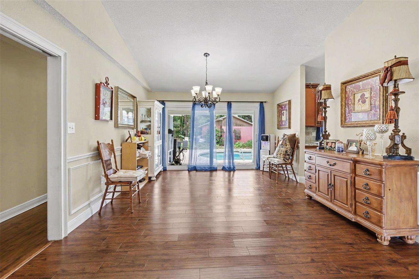 1307 BRANTWOOD DR — photo 10