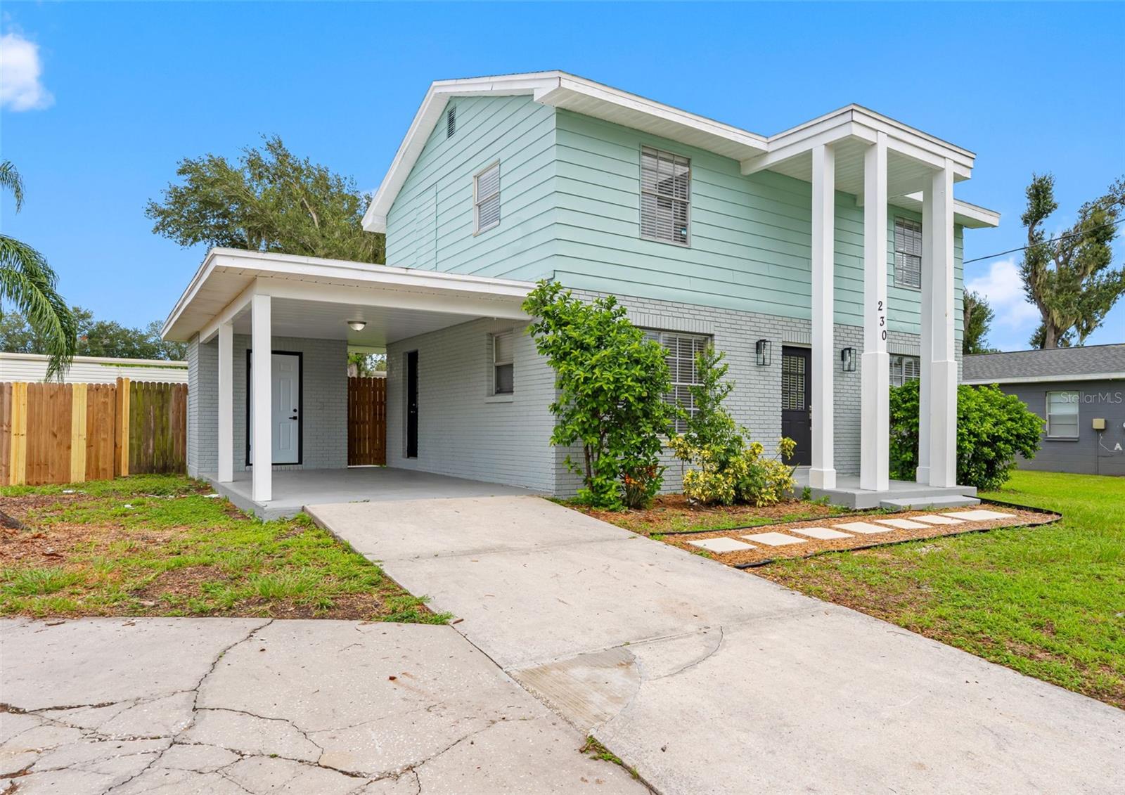 230 BEVERLY BLVD — photo 31