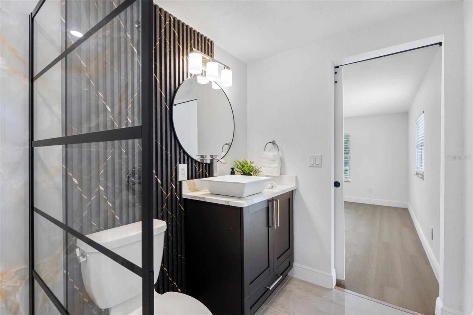 230 BEVERLY BLVD — photo 20