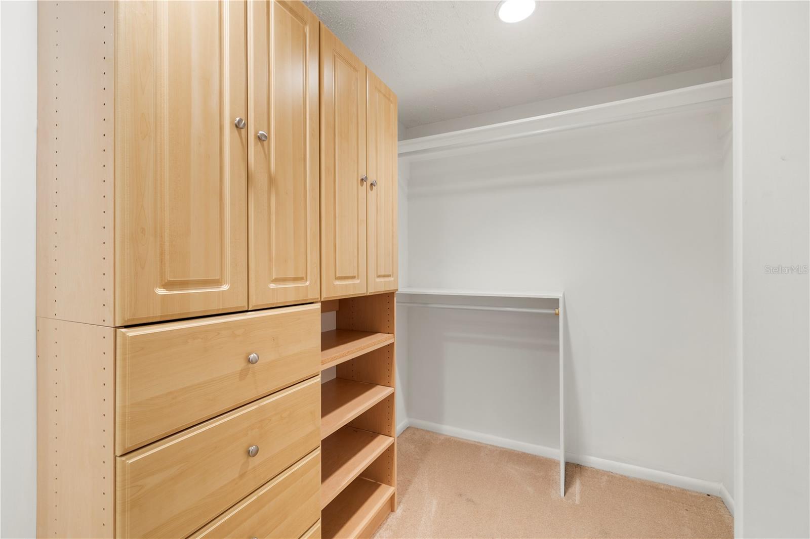 2162 LONG BOW LN — photo 44