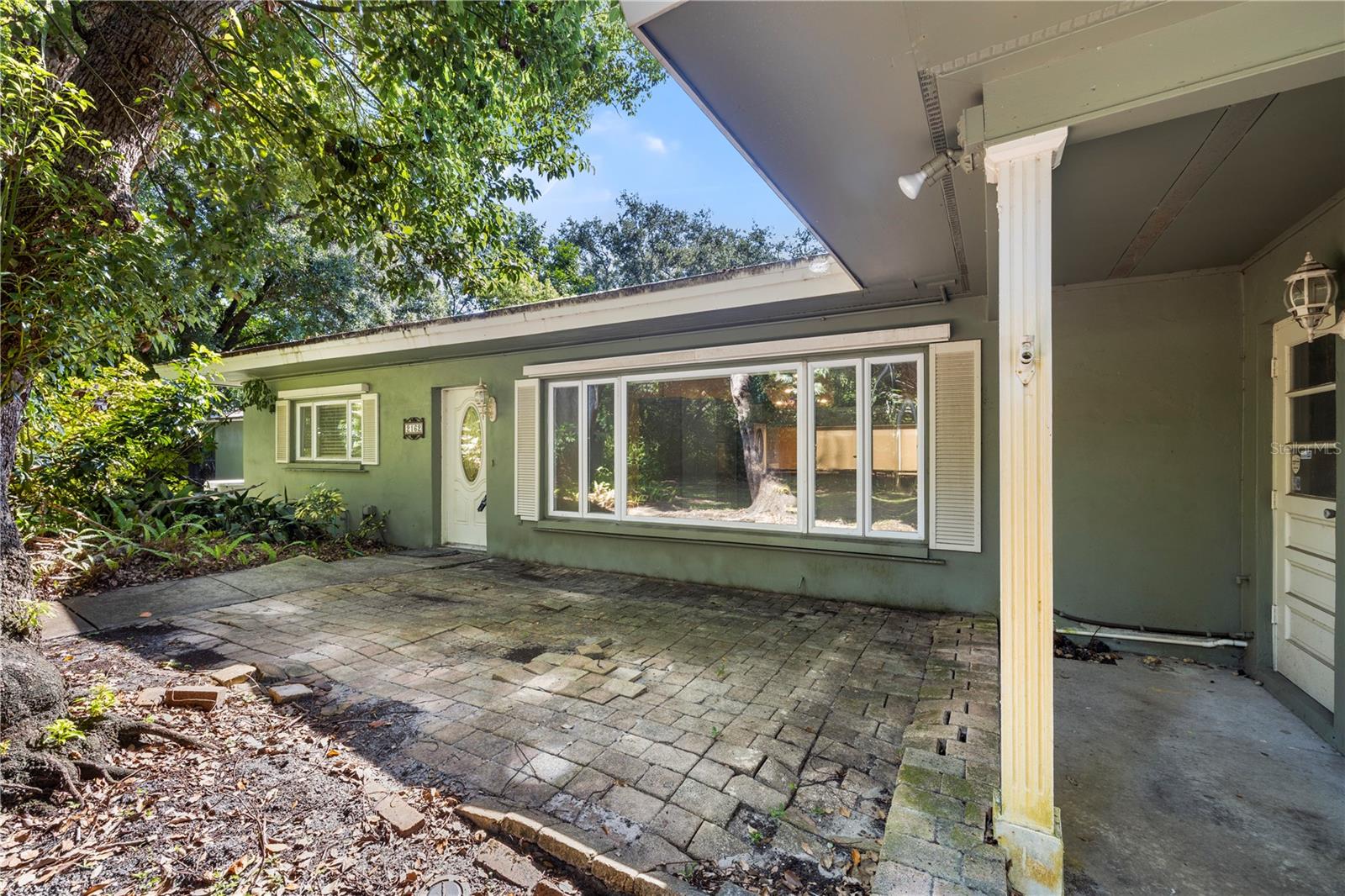 2162 LONG BOW LN — photo 8