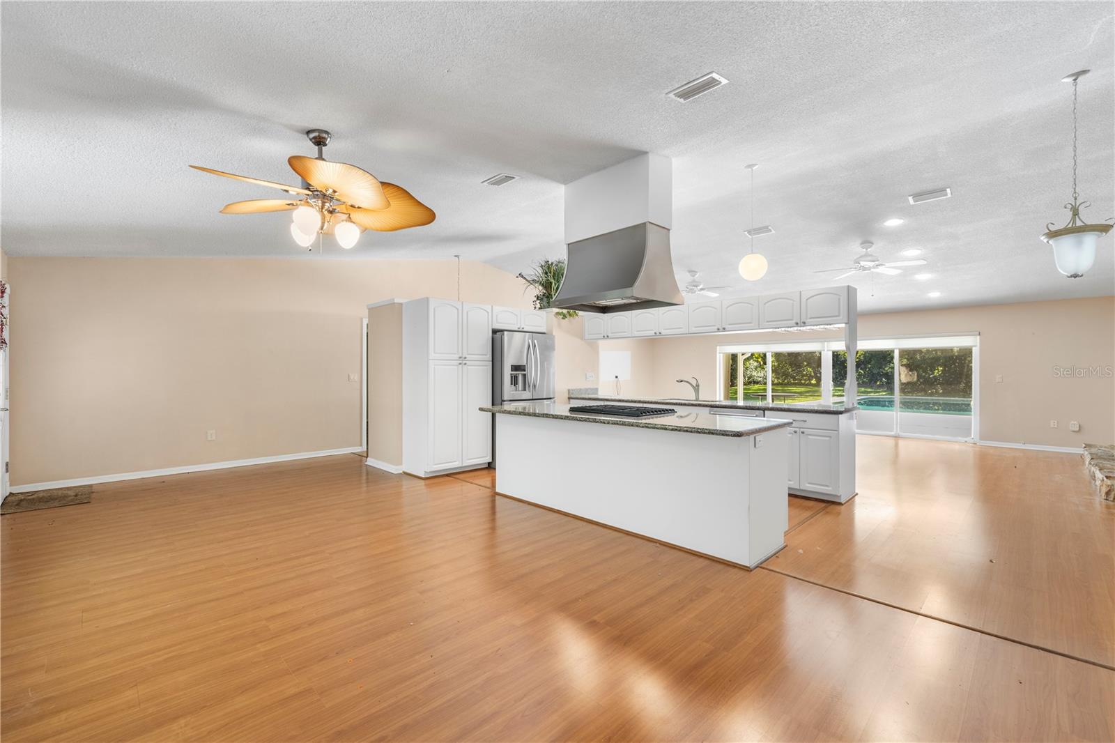 2162 LONG BOW LN — photo 51