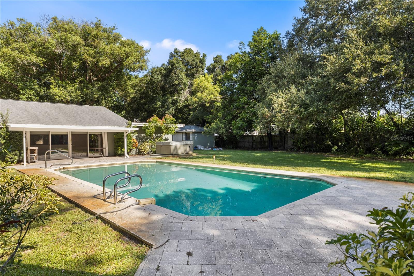 2162 LONG BOW LN — photo 22