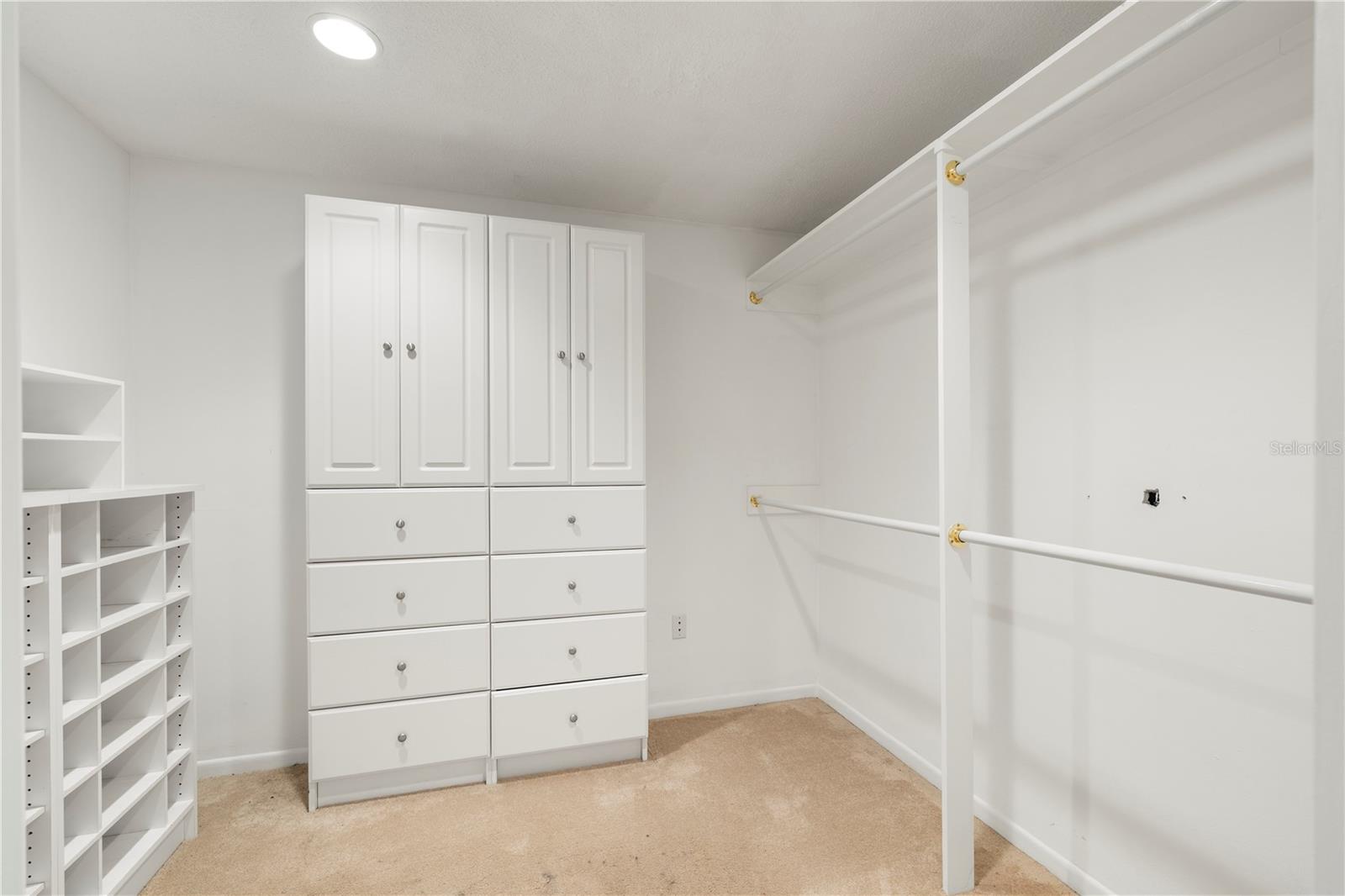 2162 LONG BOW LN — photo 46