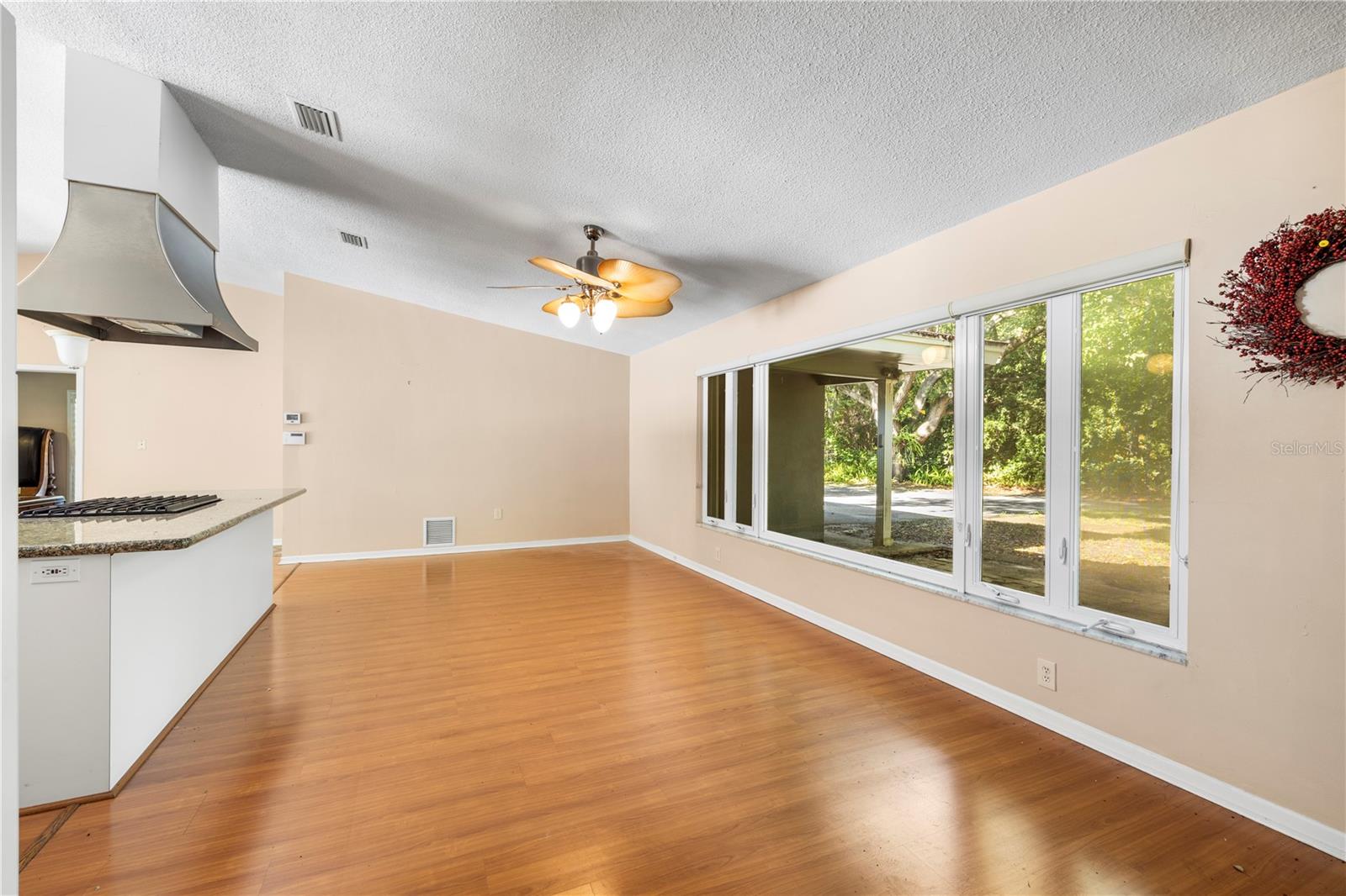 2162 LONG BOW LN — photo 49