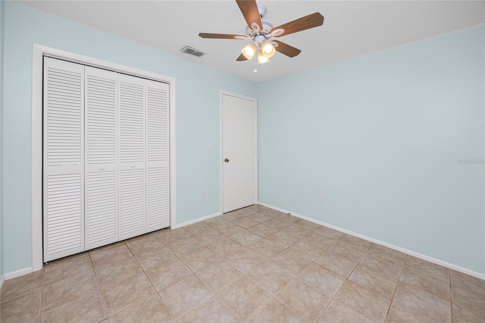 1303 S MOODY AVE — photo 29