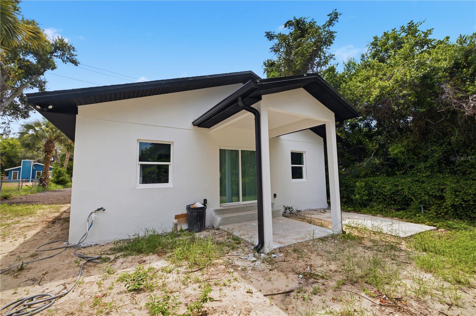 547 CYPRESS ST — photo 33