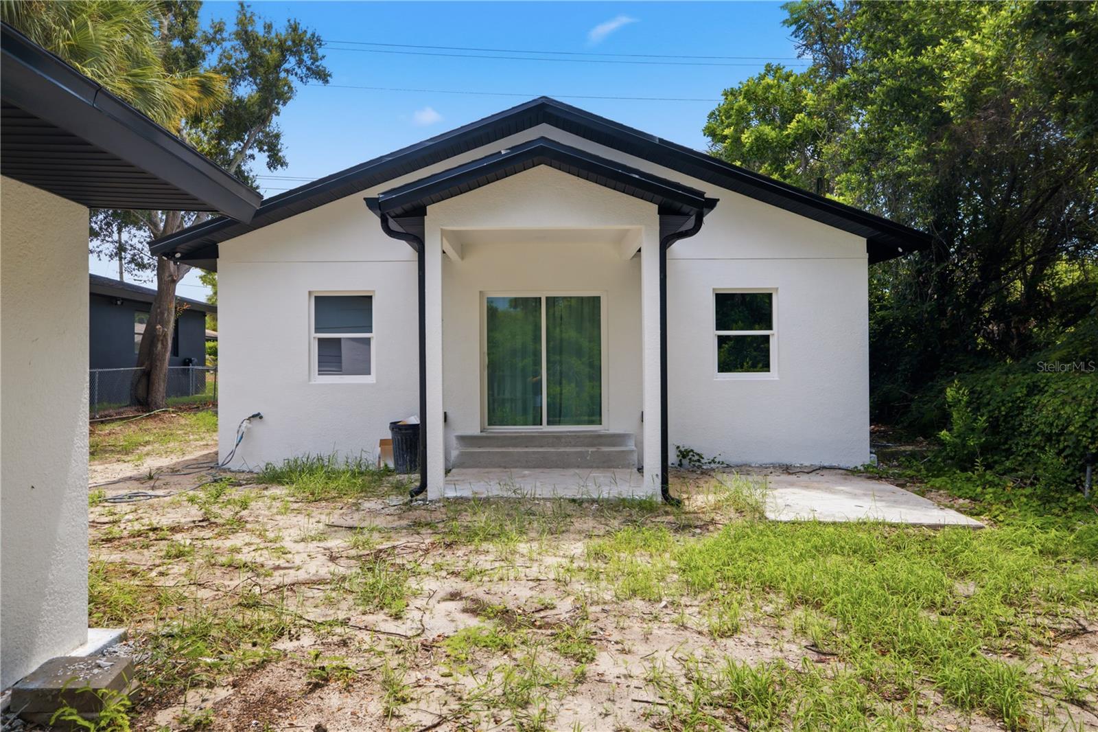 547 CYPRESS ST — photo 34