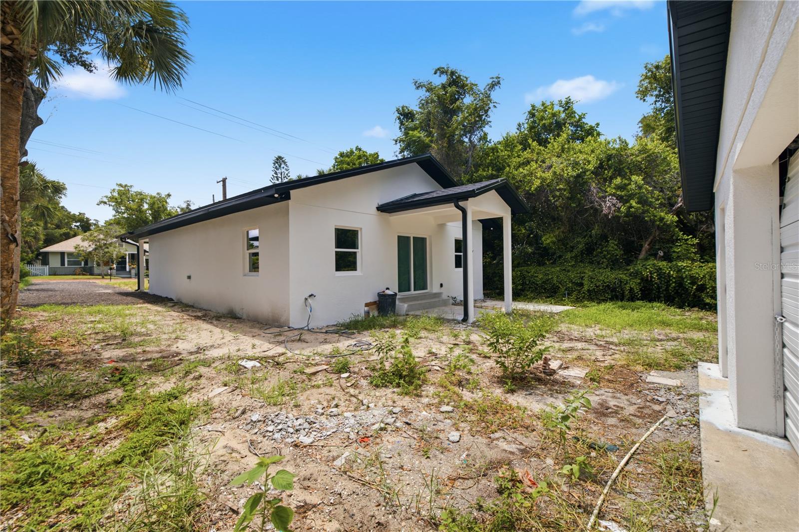 547 CYPRESS ST — photo 32