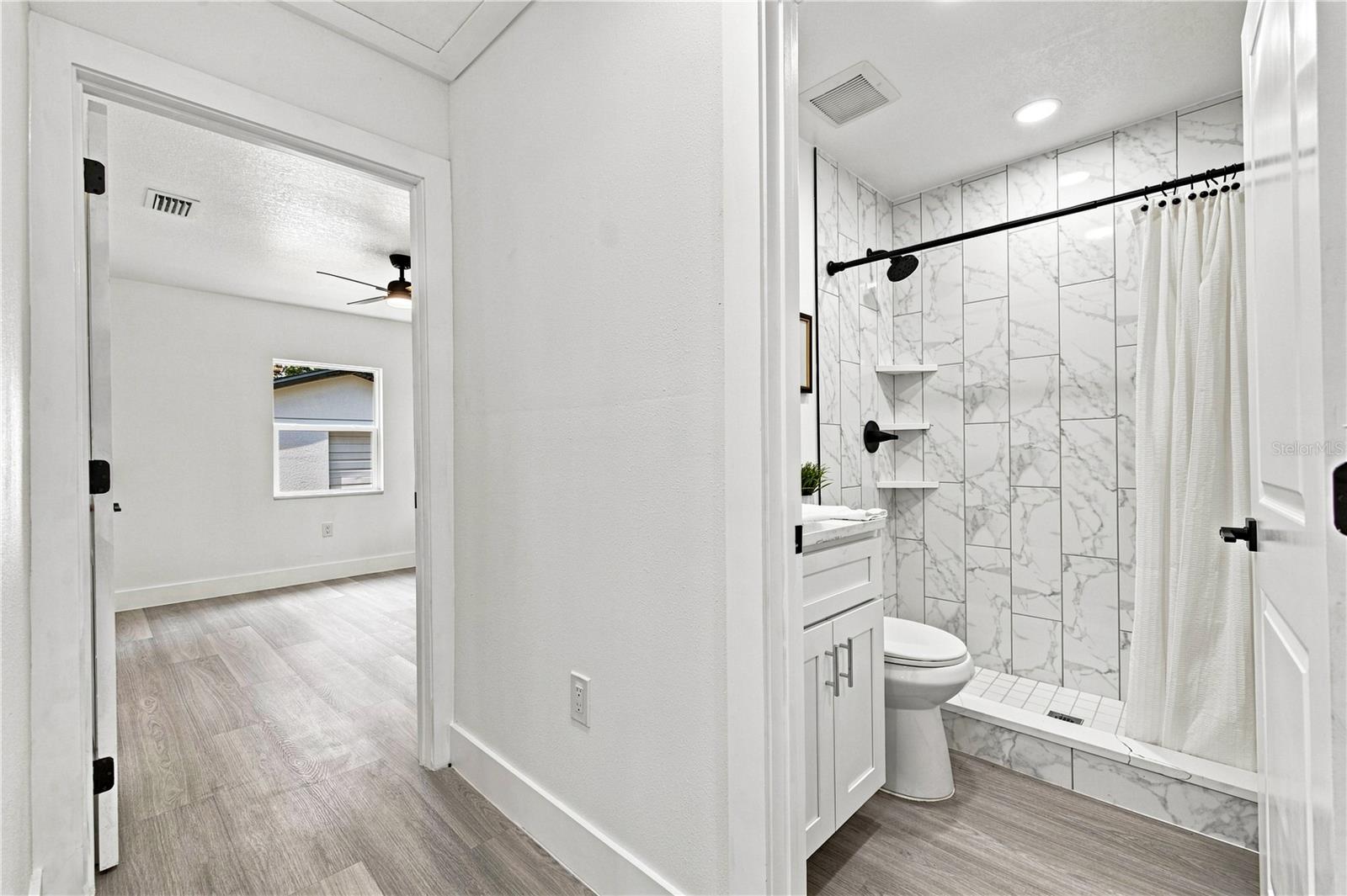 547 CYPRESS ST — photo 23