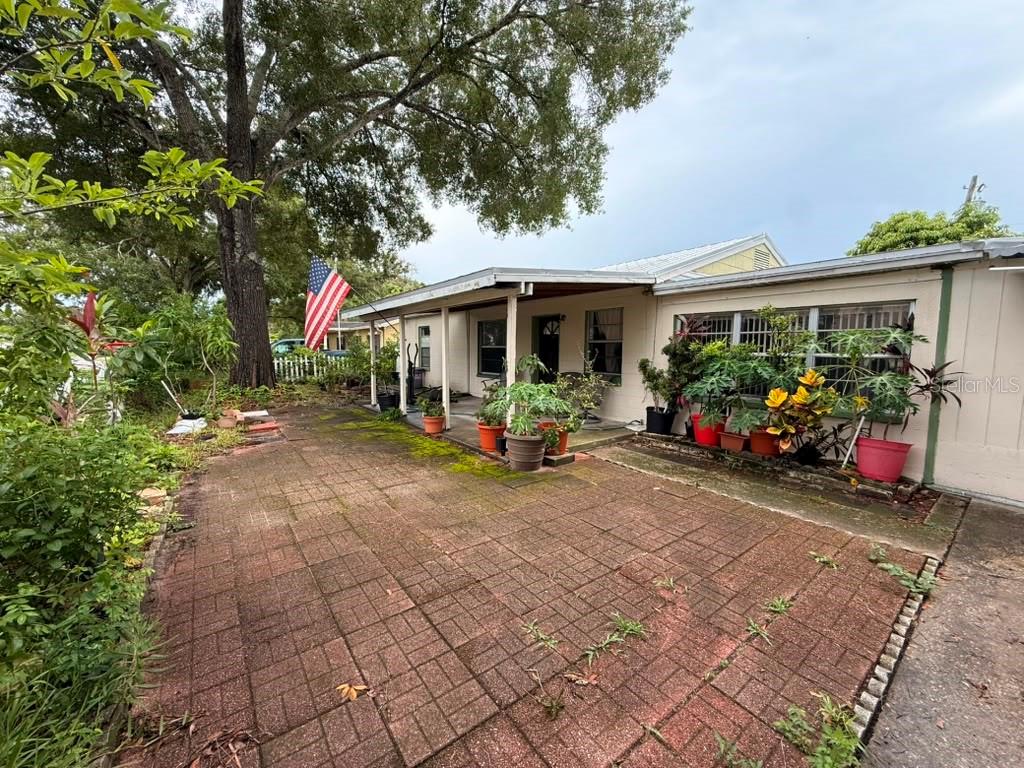 4203 S TRASK ST — photo 5