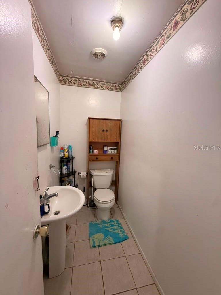 4203 S TRASK ST — photo 18