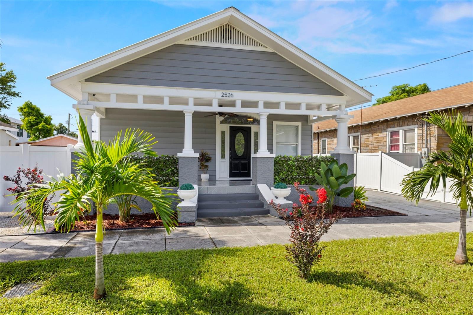 2526 W UNION ST — photo 28
