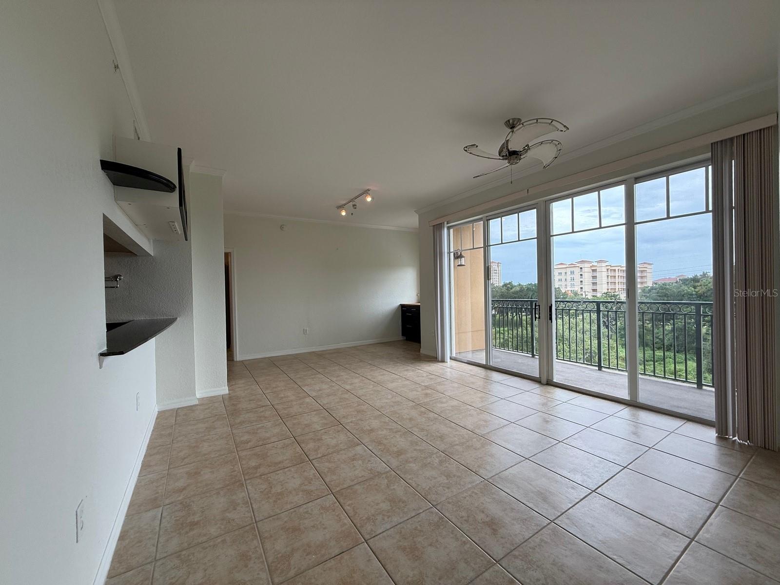 1064 N TAMIAMI TRL #1433 — photo 5