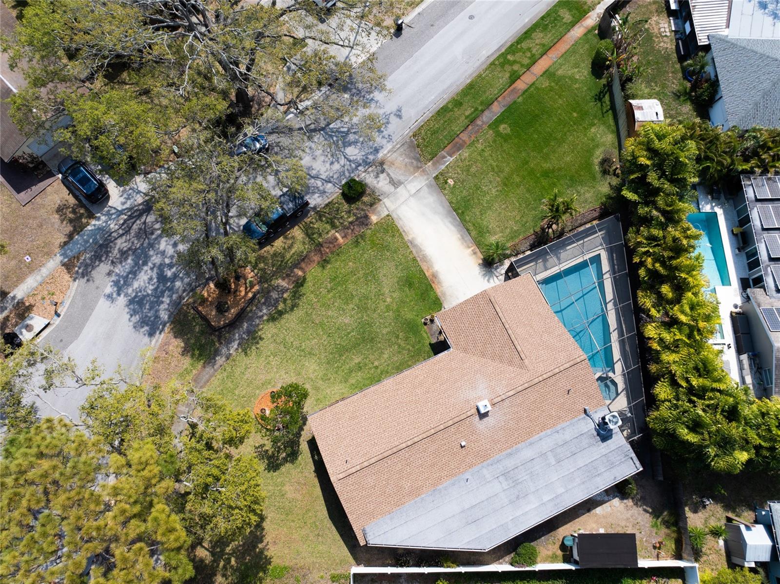 1830 OAK FOREST DR S — photo 41