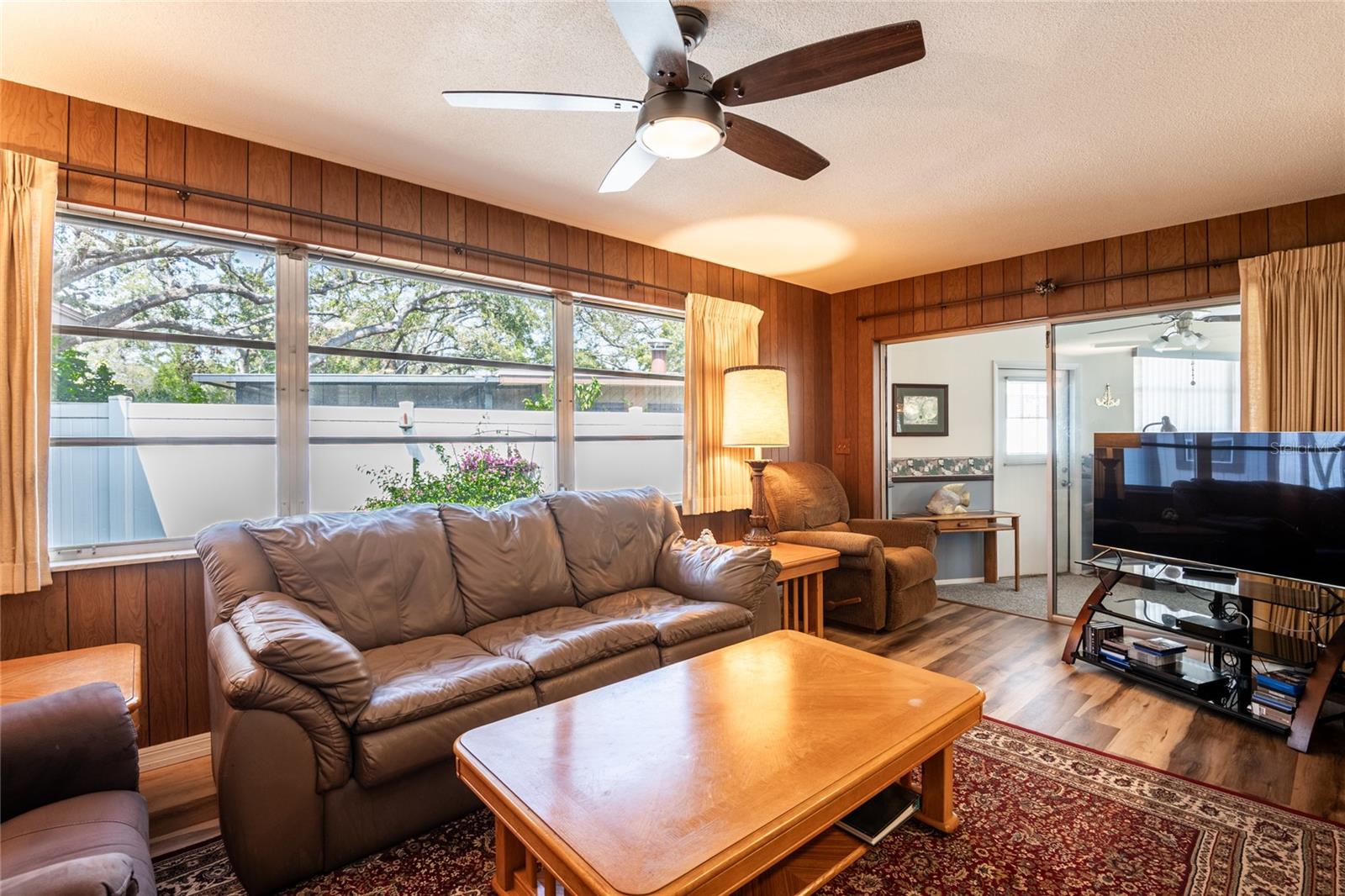 1830 OAK FOREST DR S — photo 19