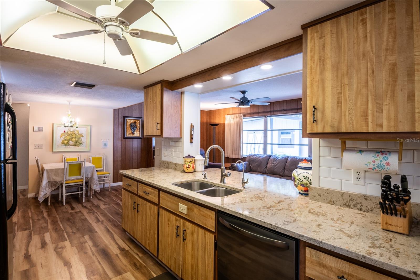1830 OAK FOREST DR S — photo 13