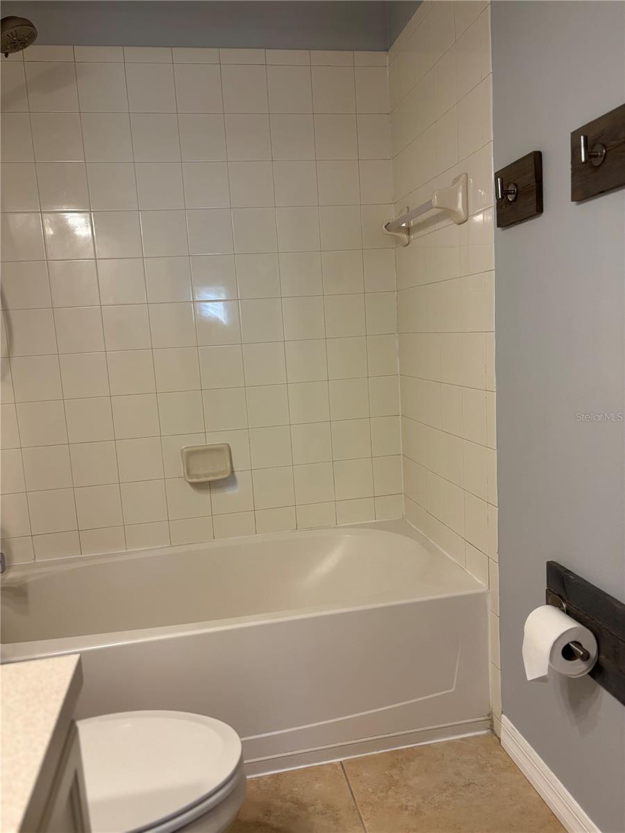8524 SANDPIPER RIDGE AVE — photo 33