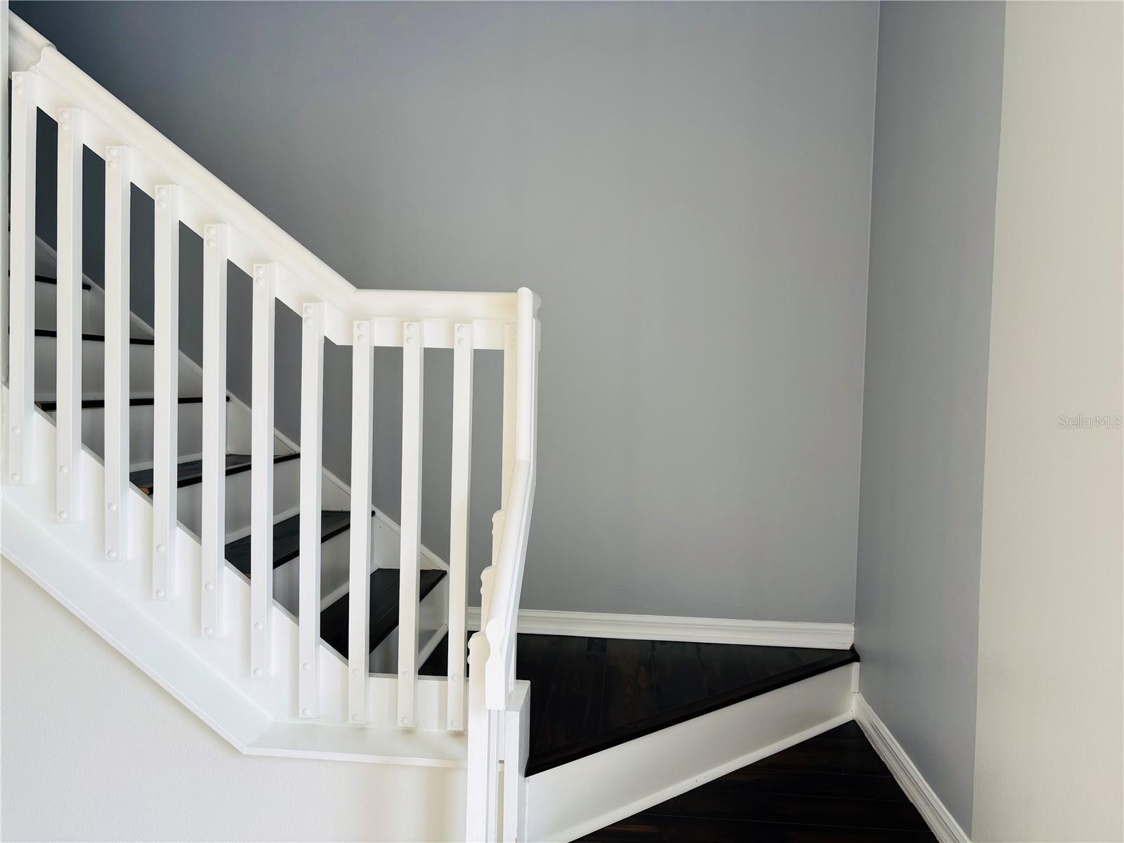 8524 SANDPIPER RIDGE AVE — photo 28