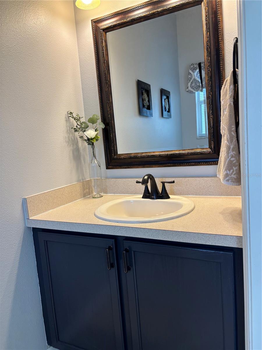 8524 SANDPIPER RIDGE AVE — photo 25
