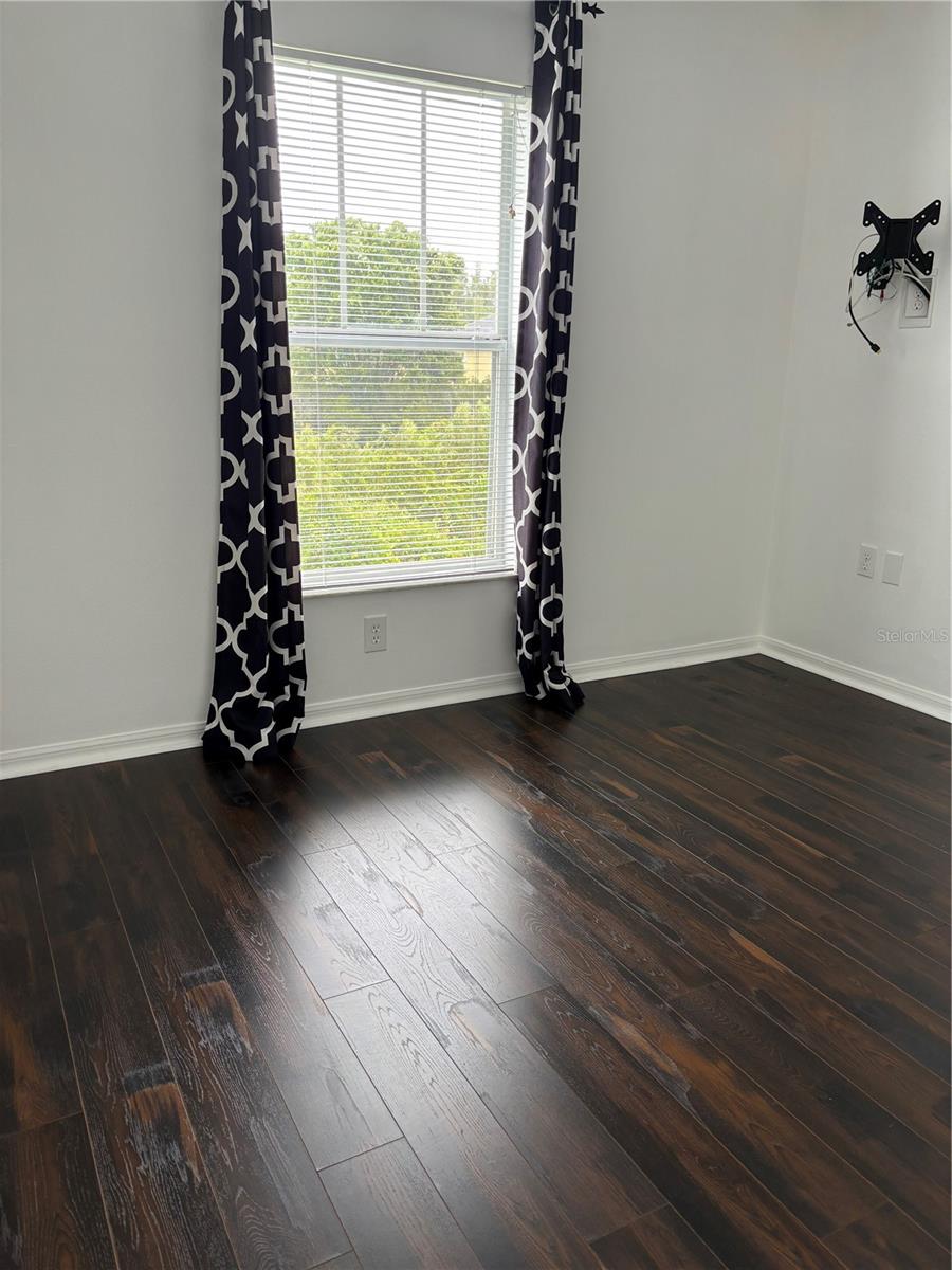 8524 SANDPIPER RIDGE AVE — photo 34