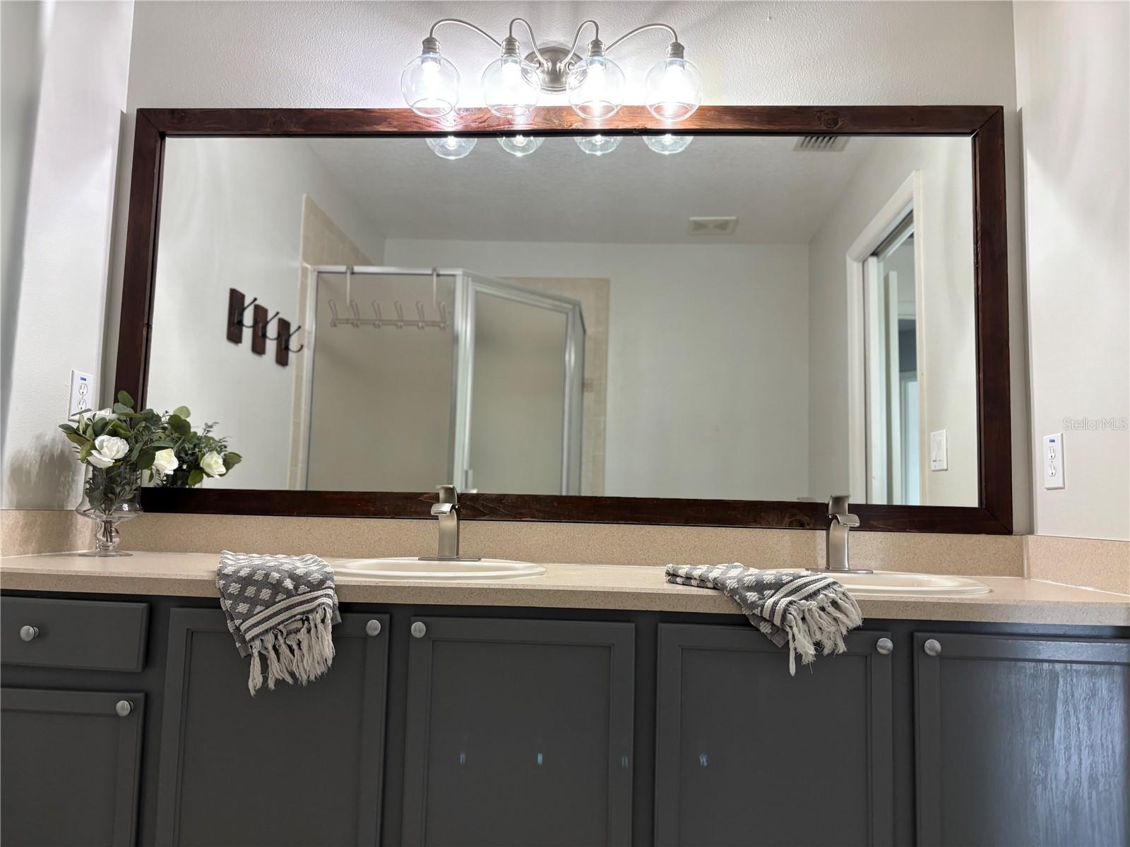 8524 SANDPIPER RIDGE AVE — photo 57