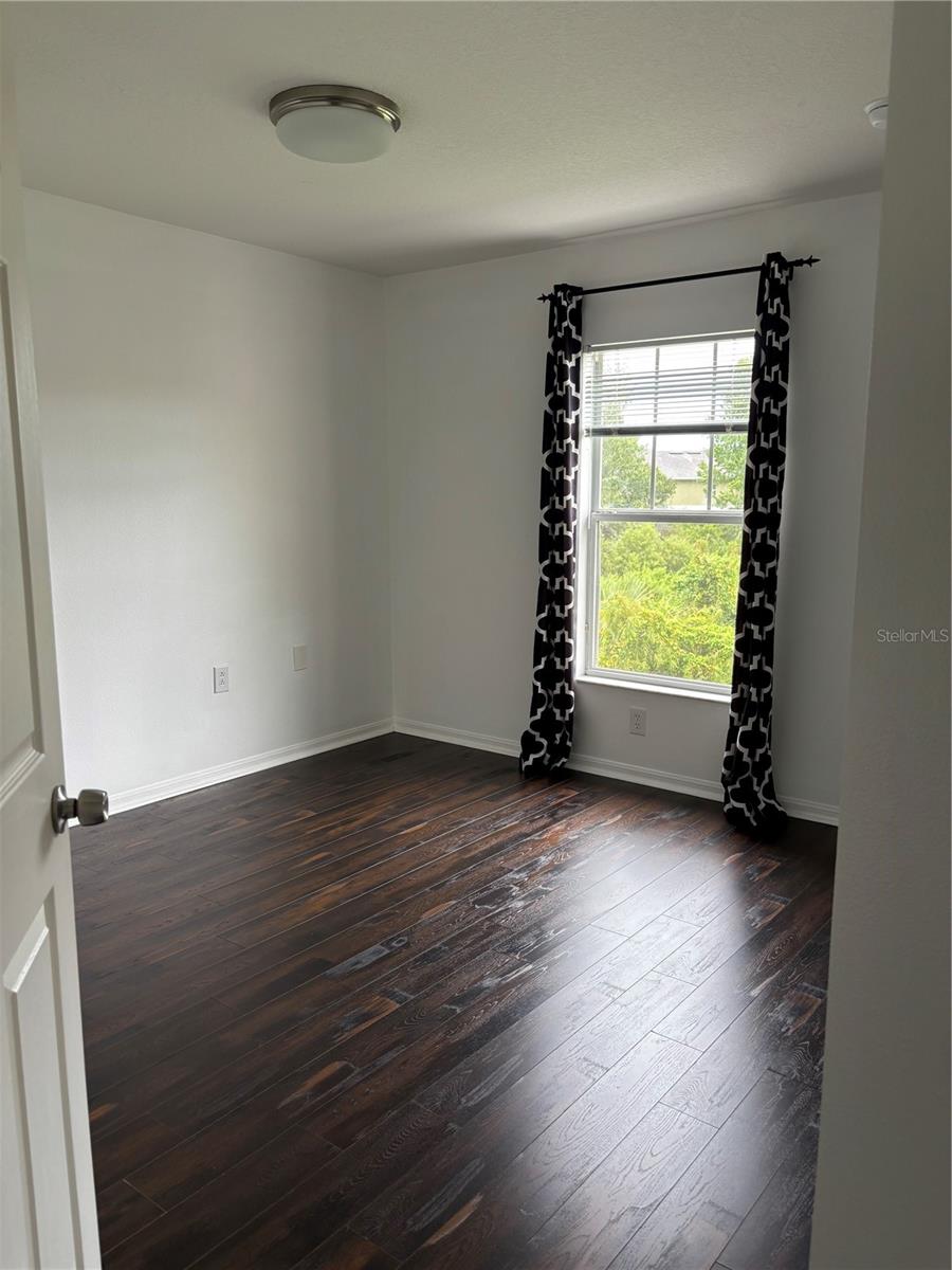 8524 SANDPIPER RIDGE AVE — photo 40