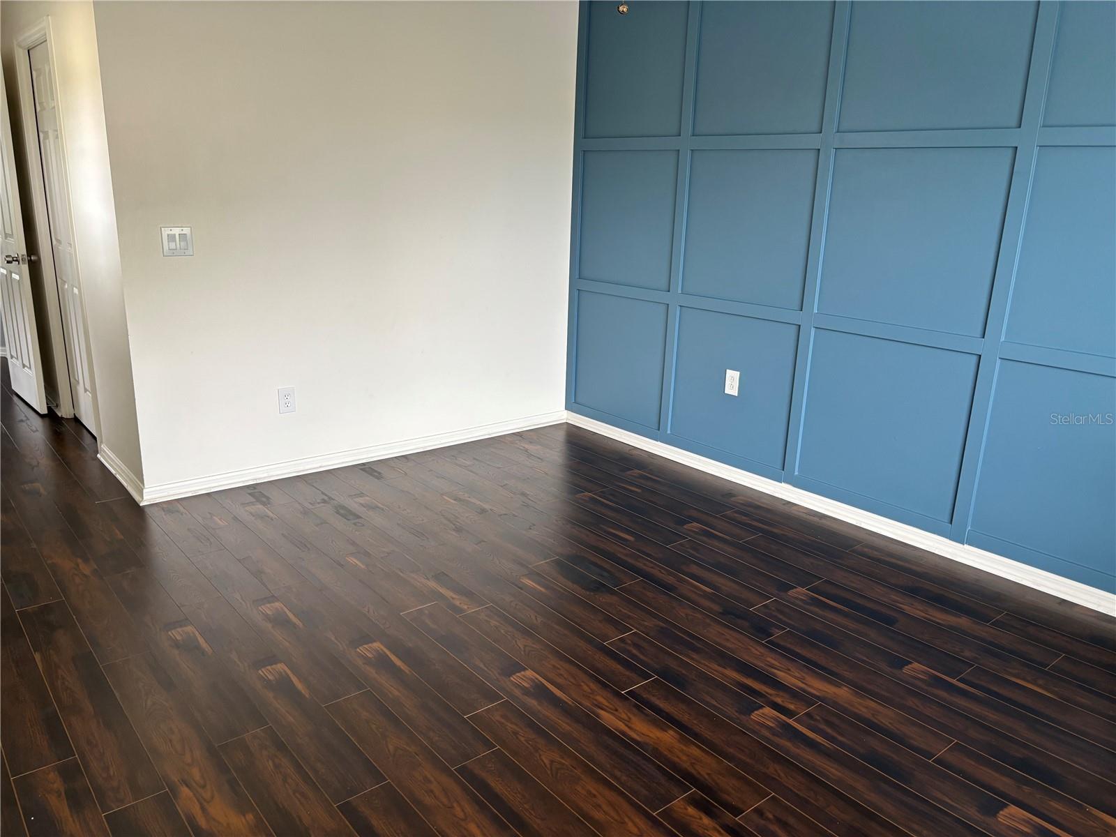 8524 SANDPIPER RIDGE AVE — photo 52