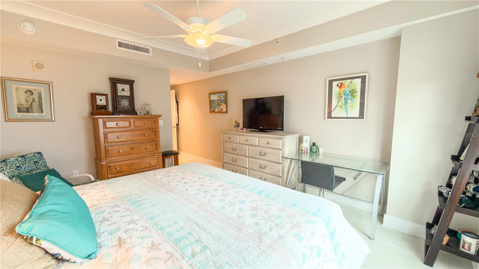 1350 MAIN ST #908 — photo 16