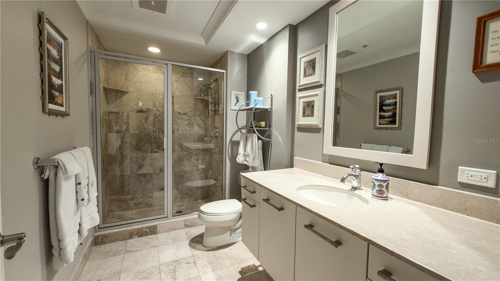 1350 MAIN ST #908 — photo 25