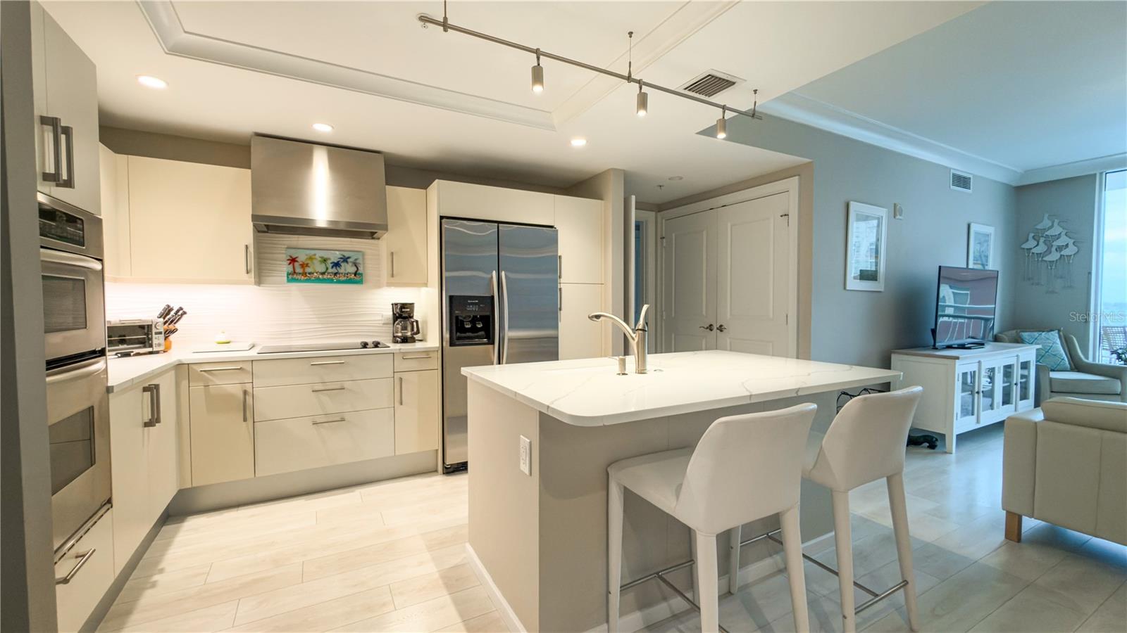 1350 MAIN ST #908 — photo 4