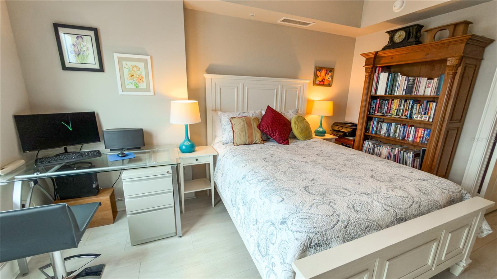 1350 MAIN ST #908 — photo 23