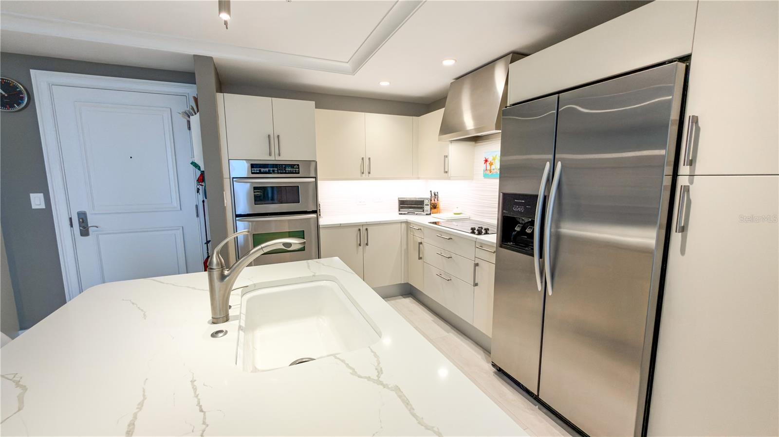 1350 MAIN ST #908 — photo 6