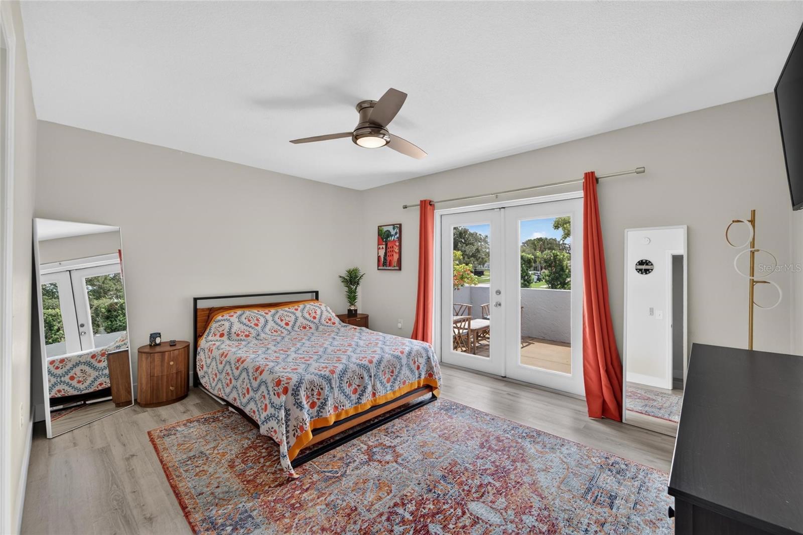 1120 LAKEMONT DR — photo 48