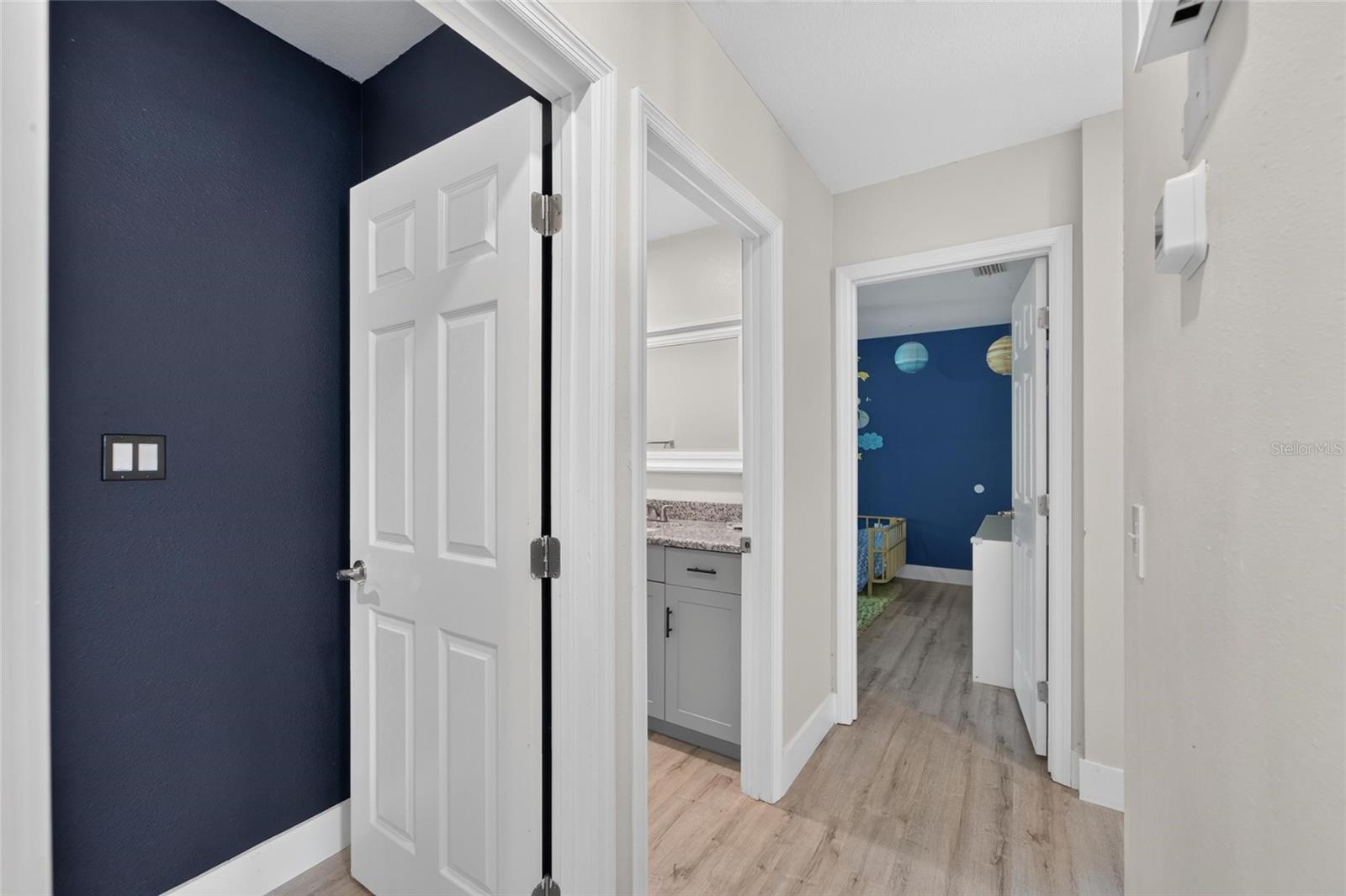 1120 LAKEMONT DR — photo 46