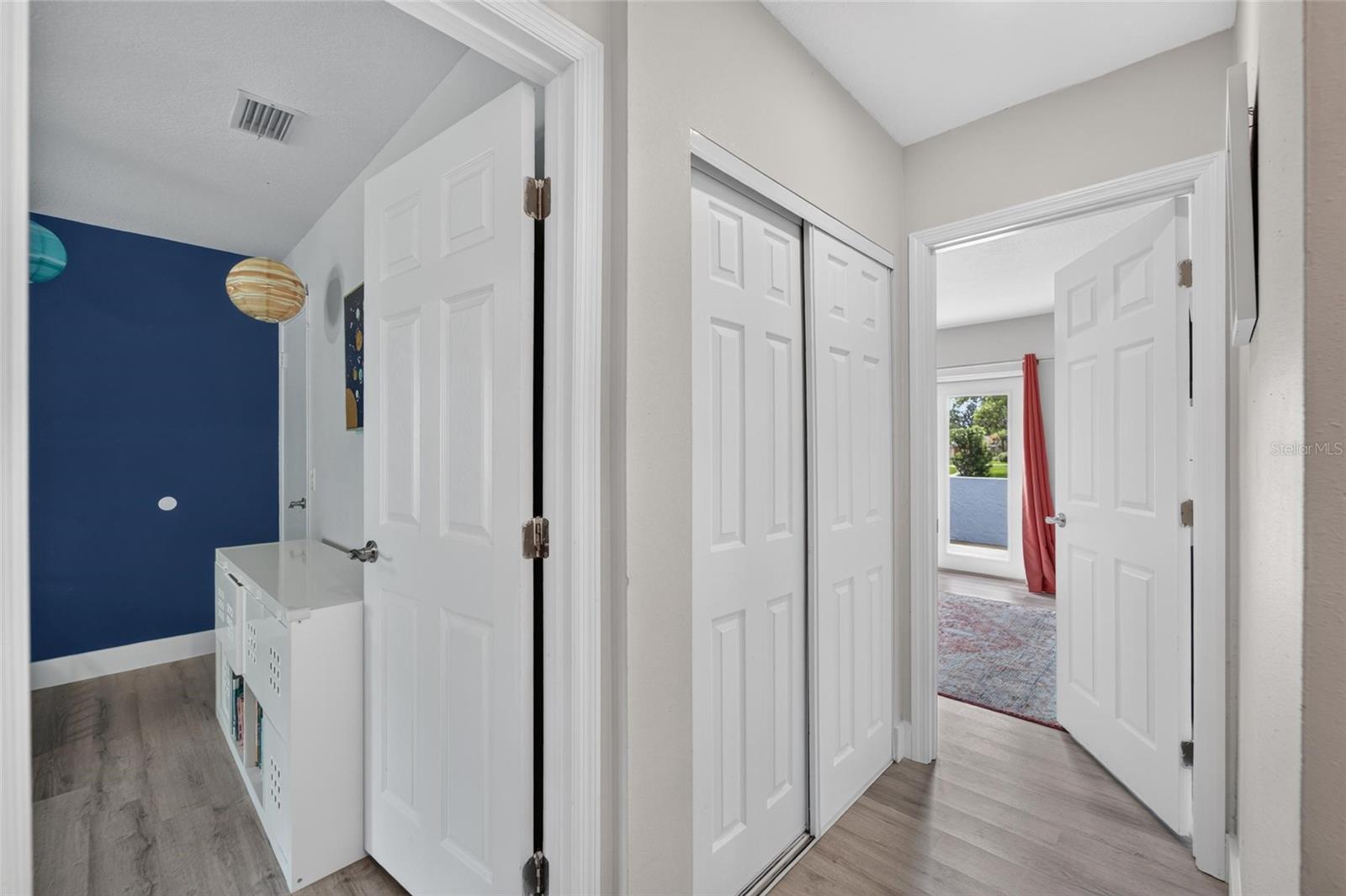 1120 LAKEMONT DR — photo 47