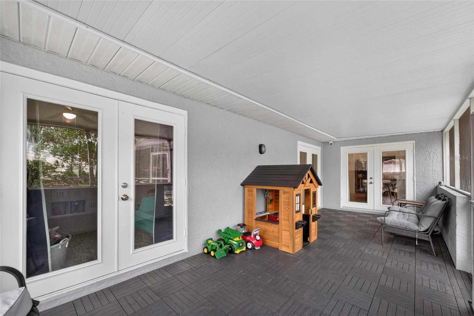1120 LAKEMONT DR — photo 69