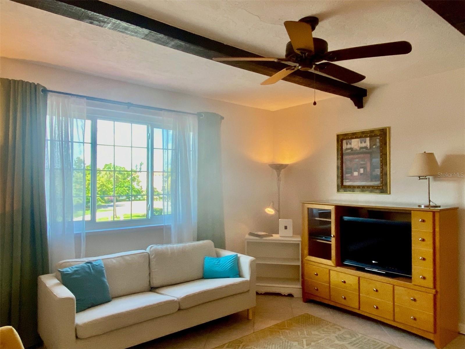 238 TAMPA AVE W #6B — photo 2