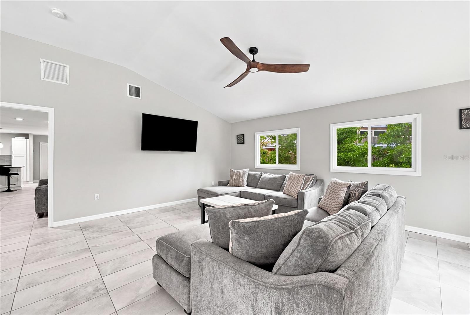 608 SAINT JUDES DR — photo 25