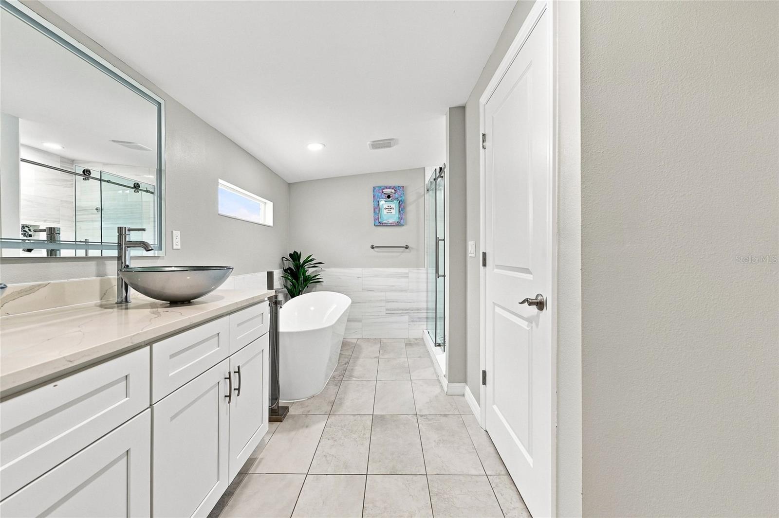608 SAINT JUDES DR — photo 6