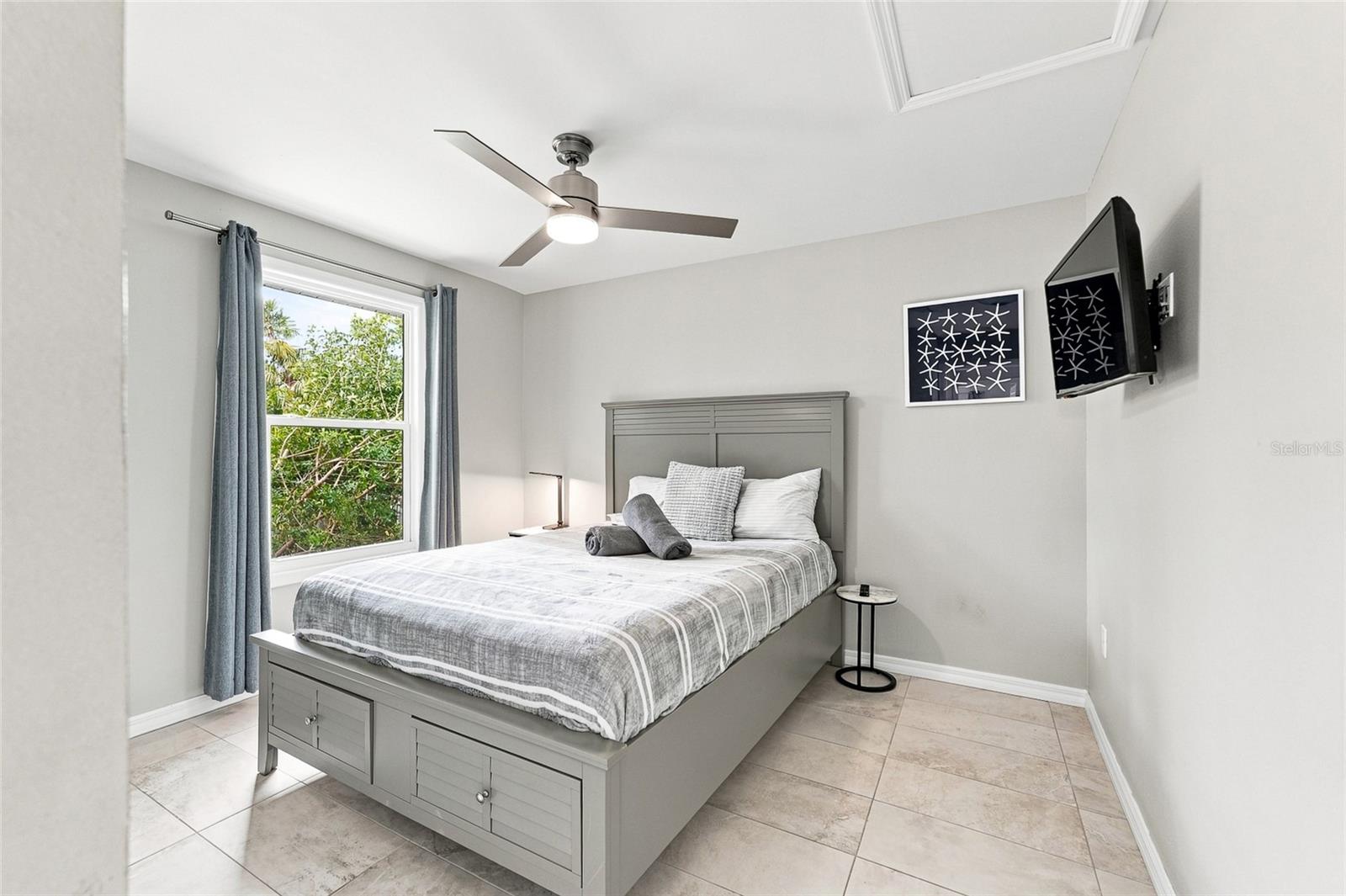 608 SAINT JUDES DR — photo 33