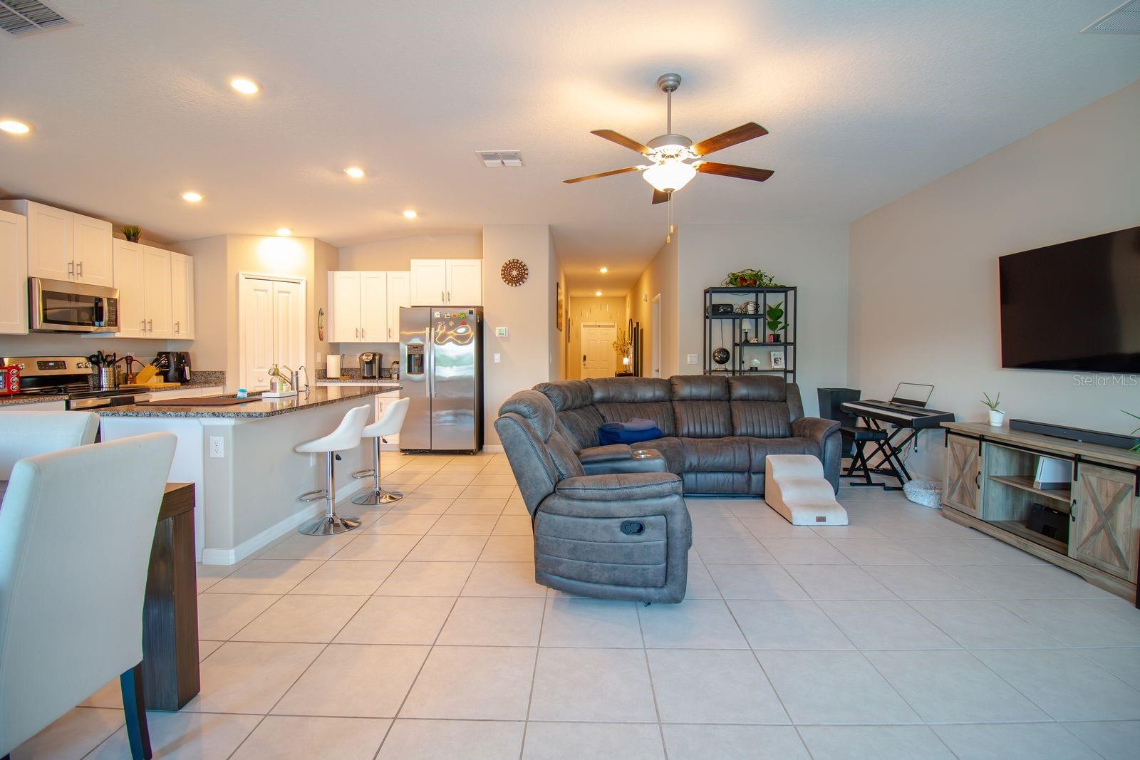 5466 BLUE AZURE DR — photo 10