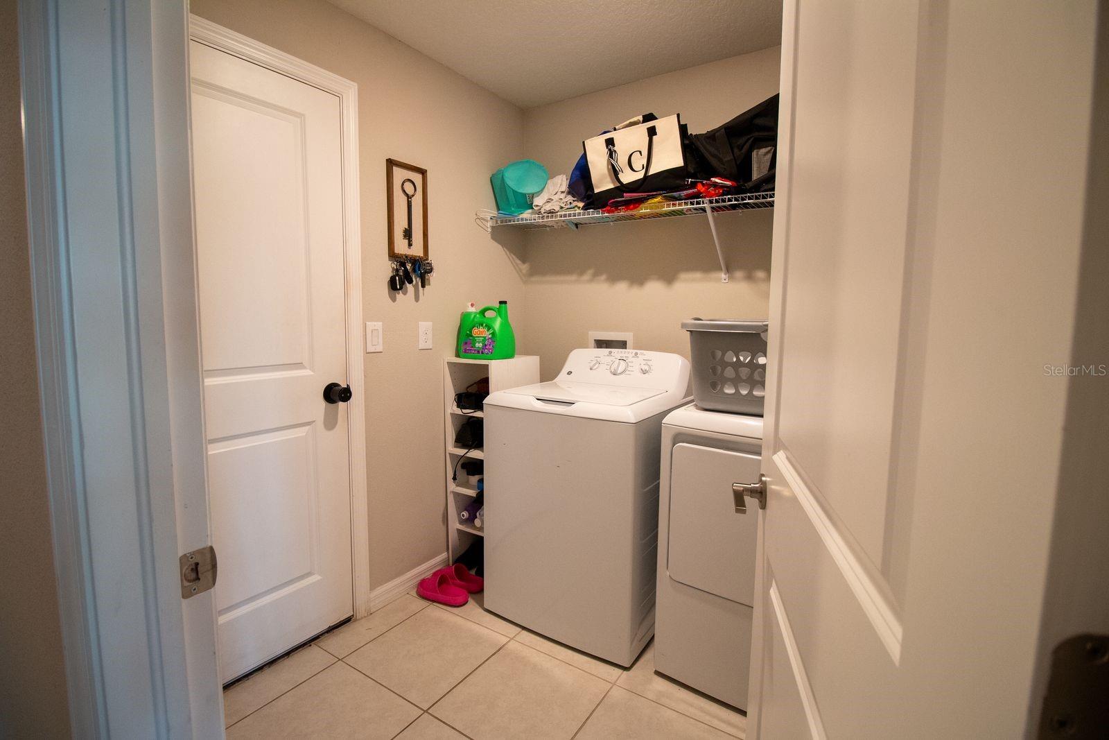 5466 BLUE AZURE DR — photo 36