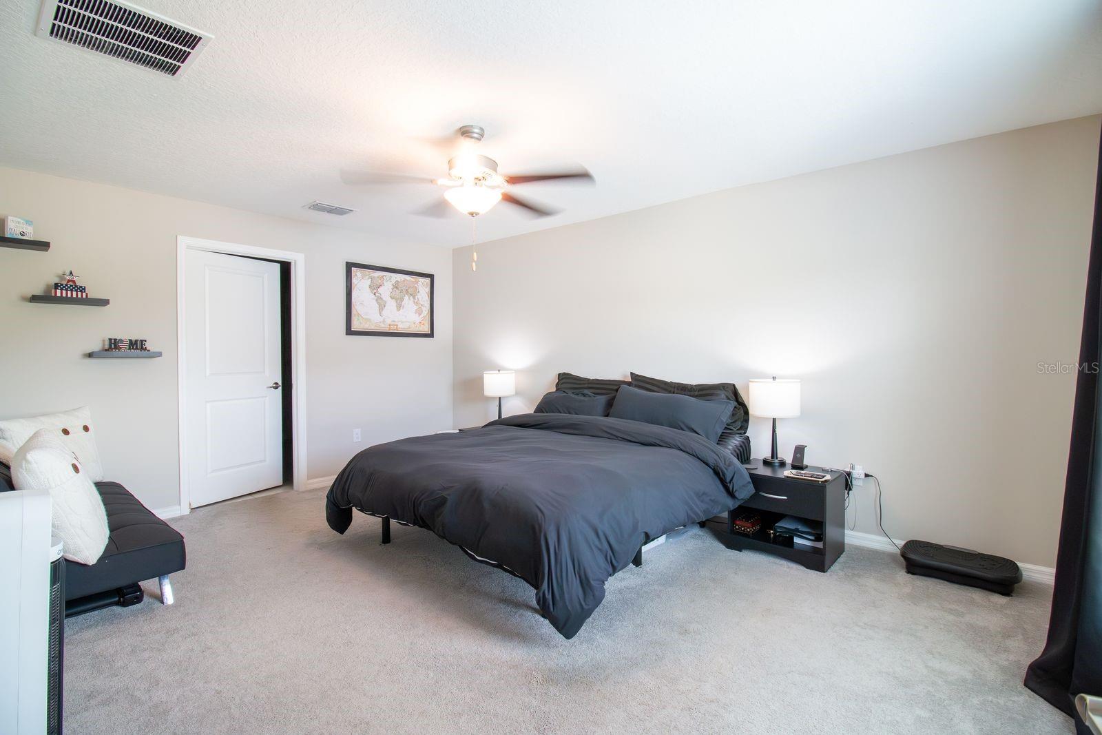 5466 BLUE AZURE DR — photo 24